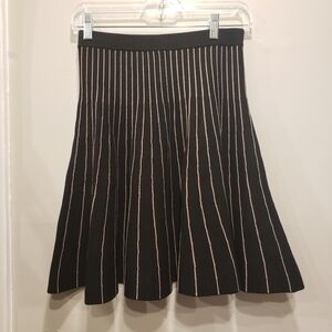 Carmen Marc Valvo Black and Cream A-Line Skirt - S